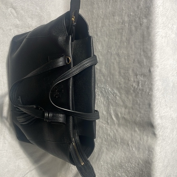 Tory Burch Thea Slouchy Tote - Picture 11 of 11